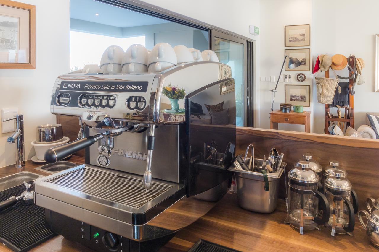 Schulphoek Seafront House Hermanus Exterior foto A La Spaziale espresso machine