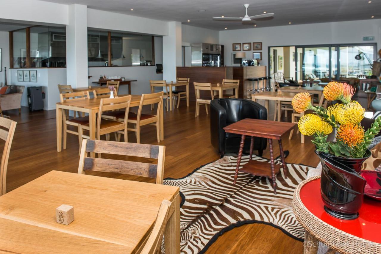 Schulphoek Seafront House Hermanus Exterior foto The restaurant at the Victoria Falls Hotel