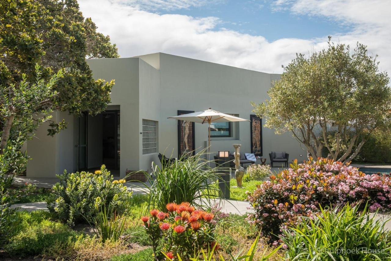 Schulphoek Seafront House Hermanus Exterior foto The house of the artist in Saint-Germain-sur-Avre